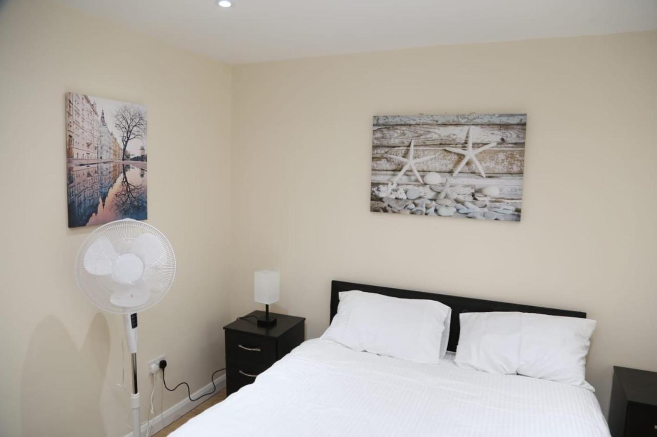 A A Guest Rooms Thamesmead Erith Eksteriør bilde