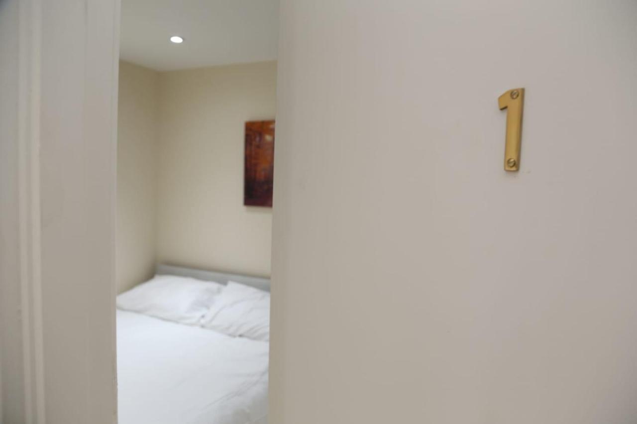 A A Guest Rooms Thamesmead Erith Eksteriør bilde