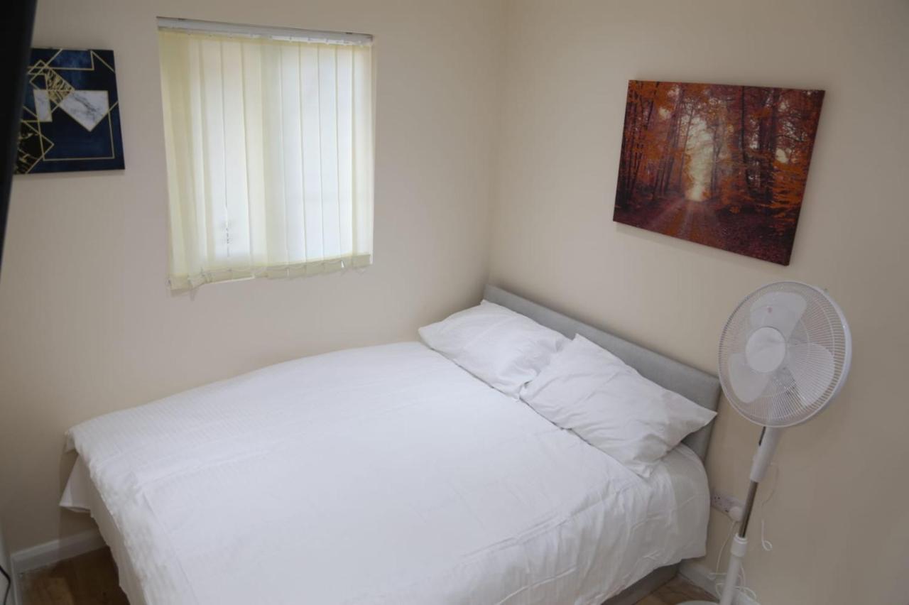 A A Guest Rooms Thamesmead Erith Eksteriør bilde