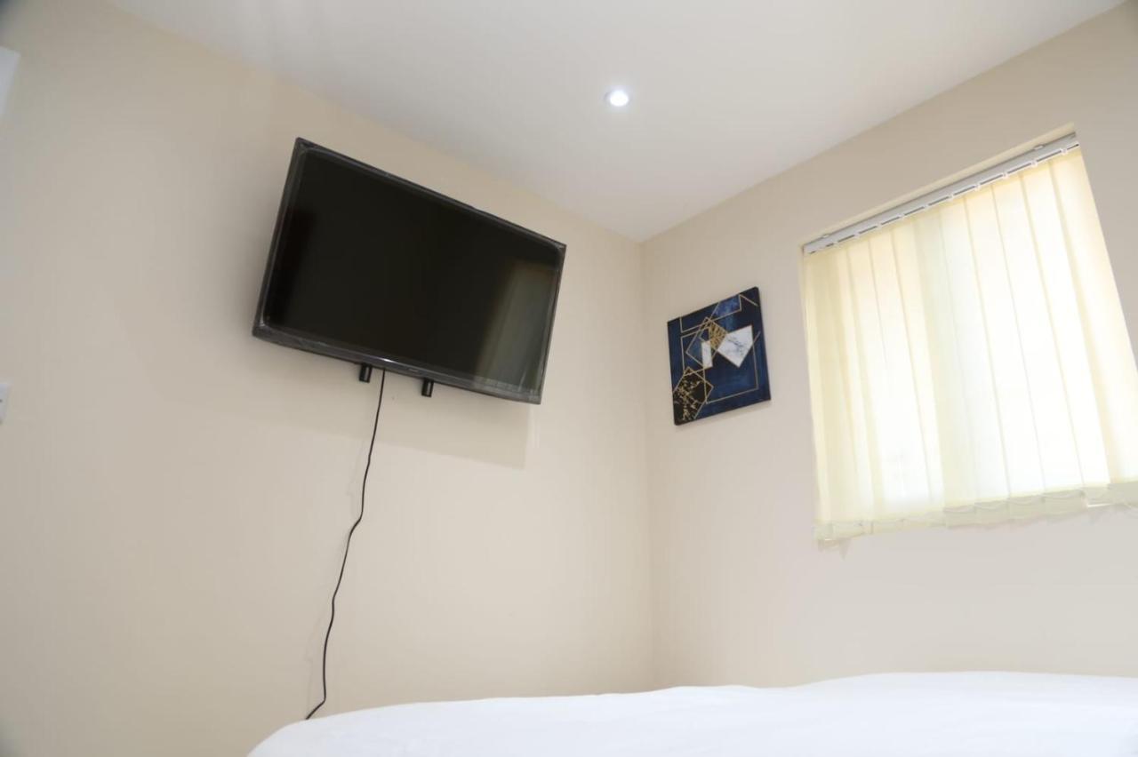 A A Guest Rooms Thamesmead Erith Eksteriør bilde