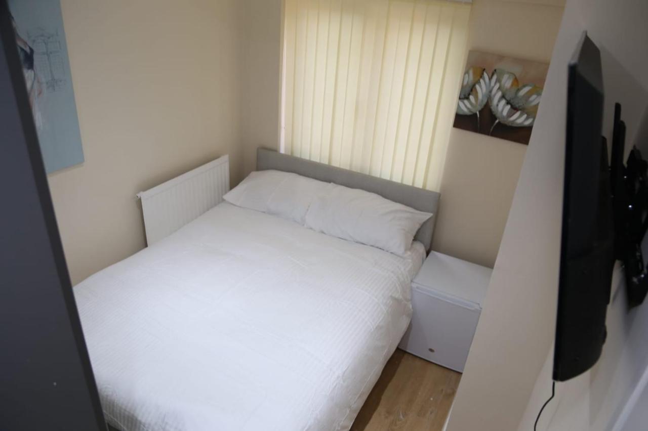 A A Guest Rooms Thamesmead Erith Eksteriør bilde
